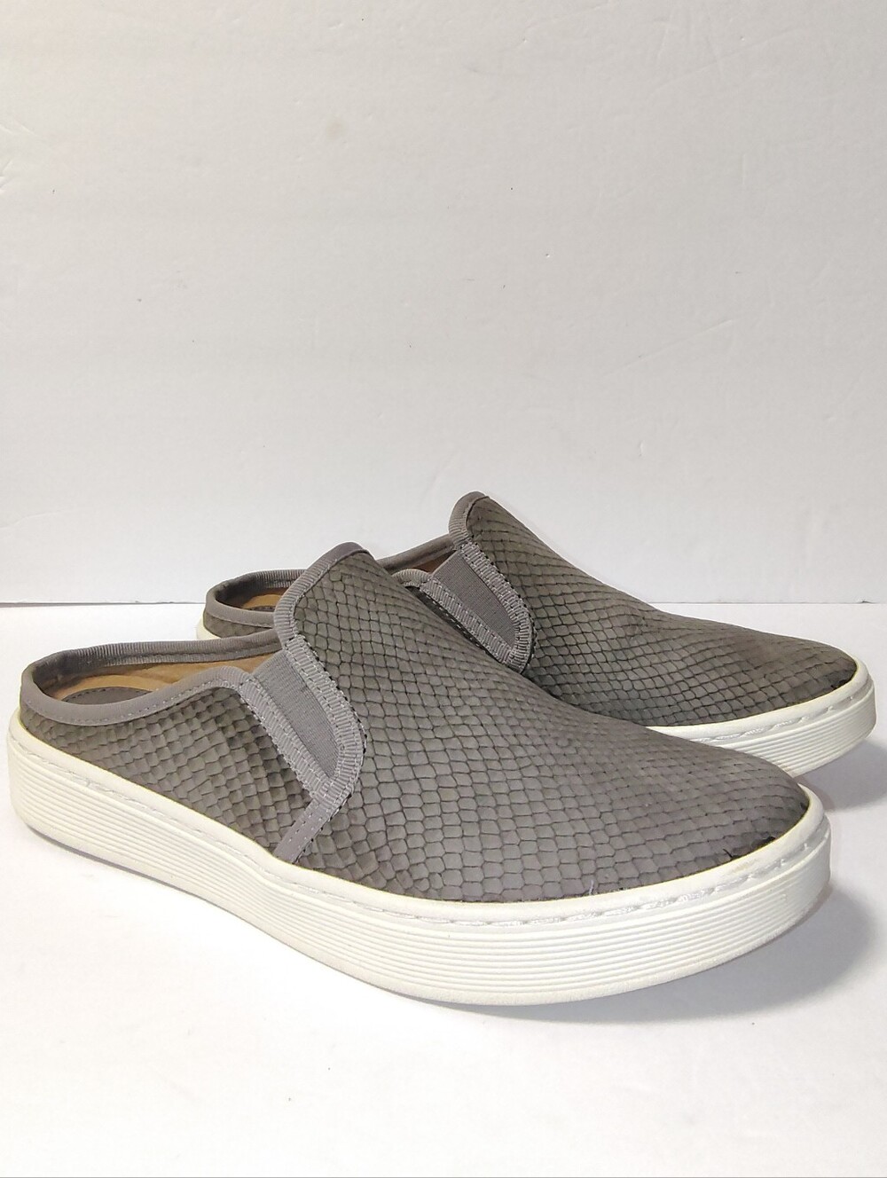 Sofft Somers Slip-On Women's Snake embossed Leather Mules Comfort Shoes 7.5 - Picture 3 of 9